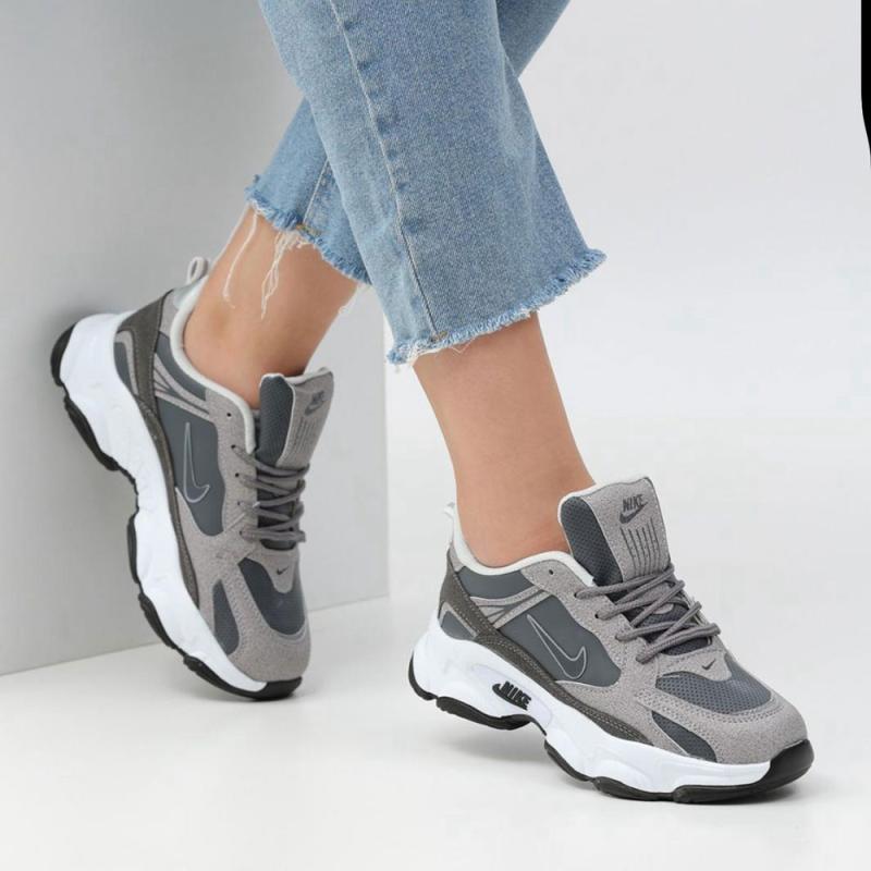 Nike Justo Füme